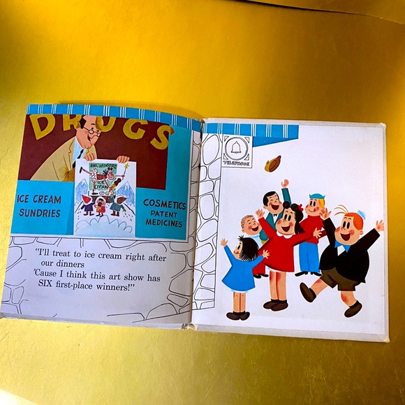 WHITMAN 60s MARGES LITTLE LULU HAS AN ART SHOW AUTHORIZED EDITION HARDCOVER BOOK - Picture 5 of 16